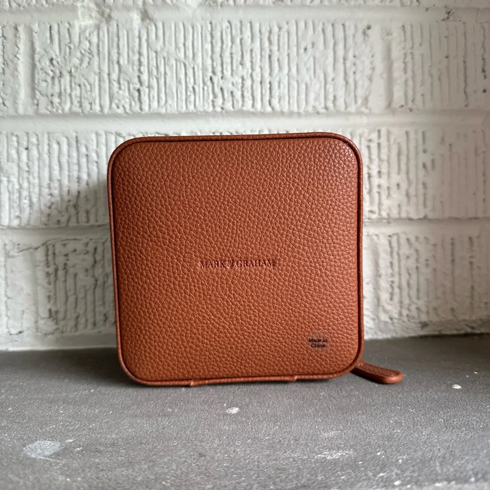 Mark & Graham brown with linen travel jewelry case. New. - Picture 2 of 5